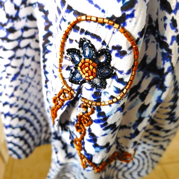 Soft Surroundings Belle Sleeve V Neck Tunic w Gorgeous Beading. Navy/White Large - Picture 7 of 12